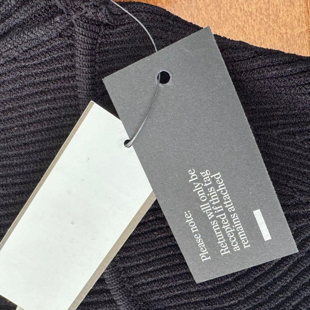 Khaite Ribbed Knit Midi - Picture 5 of 7